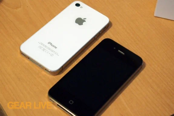 iphone-4s-white-black